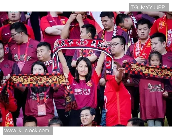 河北华夏幸福与天津权健激战正酣赛果揭晓引发球迷热议 河北华夏幸福与天津权健激战正酣赛果揭晓引发球迷热议