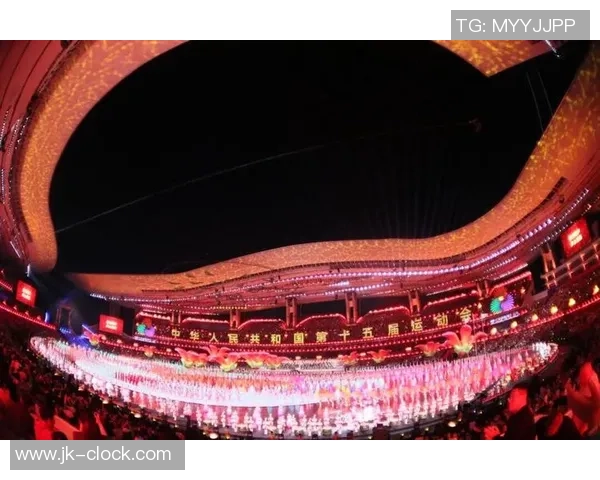 十五运会开幕式总制作人王锐祥承受羊城晚报记者专访:舞台灯光音响设备悉数“广州造” 十五运会开幕式总制作人王锐祥承受羊城晚报记者专访:舞台灯光音响设备悉数“广州造”